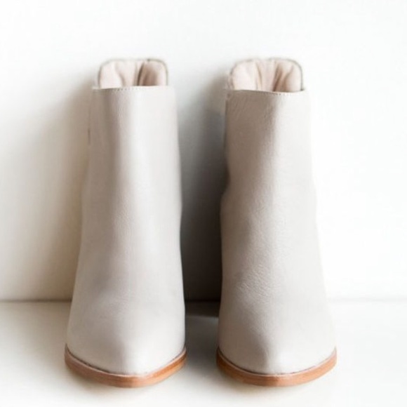 Revolve NastyGal Sol Sana Monk Boot in dove grey - Picture 3 of 10